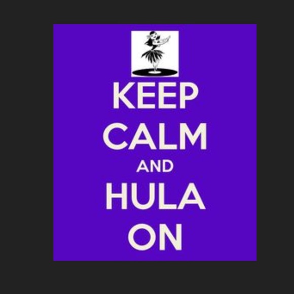 Aloha and welcome to my closet! - Picture 3 of 4